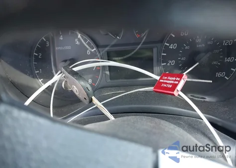 2016 Nissan Sentra S z USA, uszkodzony, nr VIN 3N1AB7AP5GY301255